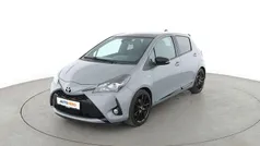 Grau Gebraucht 2020 Toyota Yaris Sport Limousine | 18.090 € (Guter Preis)