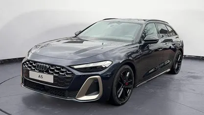 Gebraucht Audi A5 Sport 367 PS (269 kW) 2026 Kombi