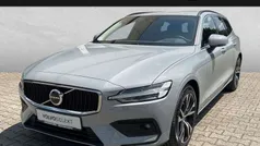 Vapour grey Gebraucht 2024 Volvo V60 Core Kombi | 35.850 € (Guter Preis)