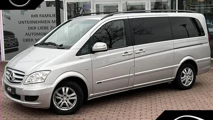 Second-hand Mercedes Viano Edition 224 CP (164 kW) 2013 Argintiu Monovolum