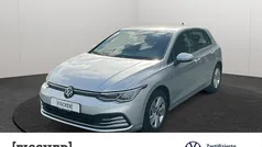 Gebraucht 2024 VW Golf VIII Life Limousine | 27.489 € (Fairer Preis)