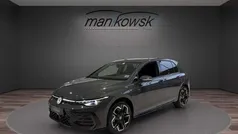 Gebraucht 2025 VW Golf VIII R-line Limousine | 33.490 € (Fairer Preis)