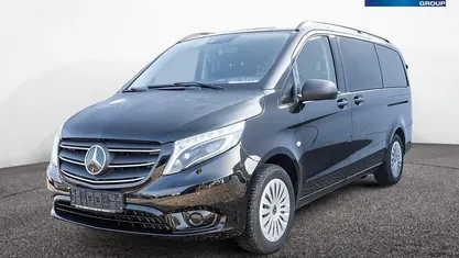 Gebraucht Mercedes Vito 190 PS (139 kW) 2022 Schwarz / obsidianschwarz Van