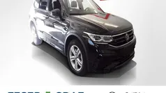 Deep black perleffekt Gebraucht 2024 VW Tiguan Allspace R-line SUV | 45.250 € (Fairer Preis)