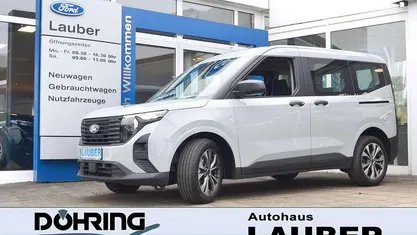 Cactus grey Gebraucht 2024 Ford Tourneo Courier Trend Van / Kleinbus | 25.275 € (Fairer Preis)