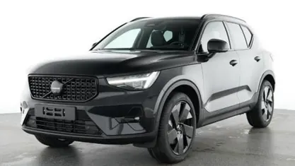 Gebraucht Volvo XC40 Plus 197 PS (144 kW) 2025 Onyx black (schwarz) SUV