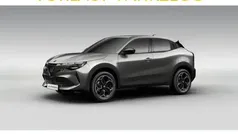 Schwarz Neu 2025 Alfa Romeo Junior Edizione Speciale SUV | 36.965 € (Fairer Preis)