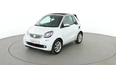 Weiß Gebraucht 2016 Smart ForTwo Cabrio Basis Cabrio | 11.700 € (Fairer Preis)
