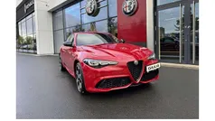 Rosso alfa Neu 2025 Alfa Romeo Giulia Veloce Limousine | 53.985 € (Fairer Preis)