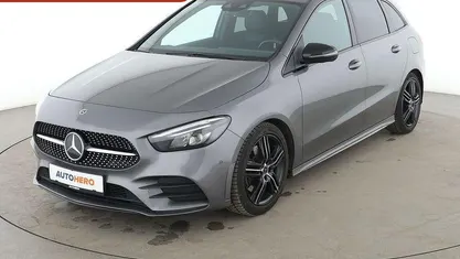 Gebraucht Mercedes B220 AMG line 190 PS (139 kW) 2019 Grau Van / Kleinbus
