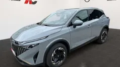 Ceramic grey Gebraucht 2024 Nissan Qashqai SUV | 35.990 € (Fairer Preis)