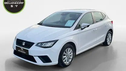 Weiß Gebraucht 2021 Seat Ibiza Style Kleinwagen | 13.940 € (Fairer Preis)