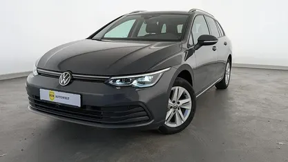 Gebraucht VW Golf VIII Life 131 PS (96 kW) 2023 Limousine