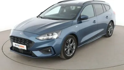 Gebraucht Ford Focus ST-Line 182 PS (133 kW) 2020 Blau Kombi
