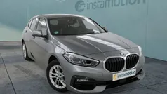 Grau Gebraucht 2023 BMW 118 Sport Line Kleinwagen | 25.550 € (Fairer Preis)