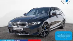 Black sapphire Gebraucht 2024 BMW 330 M Sport Kombi | 38.950 € (Superpreis)