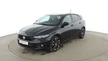 Używany Fiat Tipo S 120 KM (88 kW) 2020 Czarny Sedan/Limuzyna