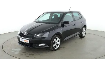 Schwarz Gebraucht 2017 Skoda Fabia Drive Limousine | 10.630 € (Fairer Preis)