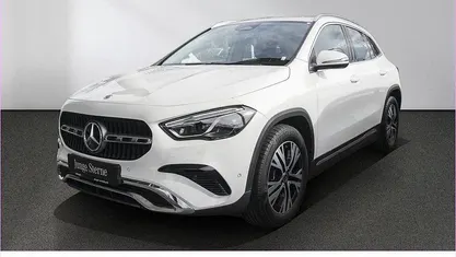 Gebraucht Mercedes GLA220 Advanced 190 PS (139 kW) 2024 Unilack polarweiß SUV