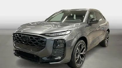 Neu Audi Q3 Ambiente 272 PS (200 kW) 2026 Daytonagrau perleffekt SUV