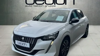 Gebraucht Peugeot 208 Active 101 PS (74 kW) 2023 Weiß Kleinwagen