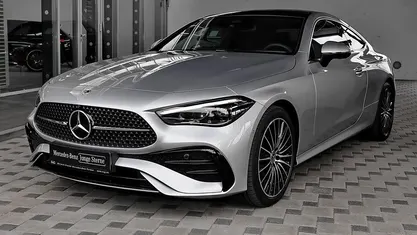 Gebraucht Mercedes 180 AMG 170 PS (125 kW) 2025 Limousine