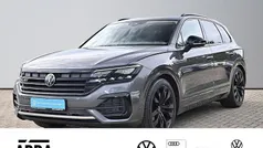Grau Gebraucht 2021 VW Touareg Atmosphere SUV | 51.880 € (Fairer Preis)
