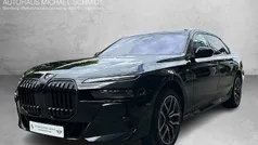 Black sapphire metallic Neu 2025 BMW 740 M Sport Limousine | 117.790 € (Superpreis)