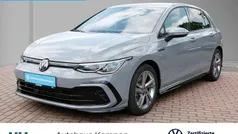 Gebraucht 2024 VW Golf VIII R-line Limousine | 29.550 € (Superpreis)