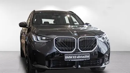 Neu BMW X3 M Sport 197 PS (144 kW) 2025 Sophistograu brillanteffekt metalli SUV