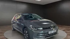 Grau (delfingrau metallic) Gebraucht 2024 VW Golf VIII Goal Limousine | 32.450 € (Superpreis)