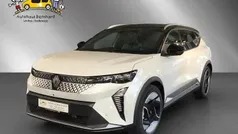 Perlmuttweiss/black pearl schwar Gebraucht 2024 Renault Scénic Iconic Van / Kleinbus | 46.850 € (Fairer Preis)