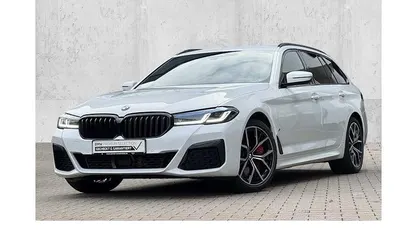 Gebraucht BMW 540 M Sport 340 PS (250 kW) 2022 Weiß Kombi