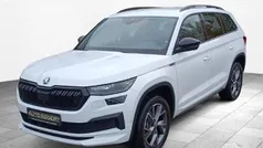 Weiß Gebraucht 2023 Skoda Kodiaq SportLine SUV | 36.489 € (Guter Preis)