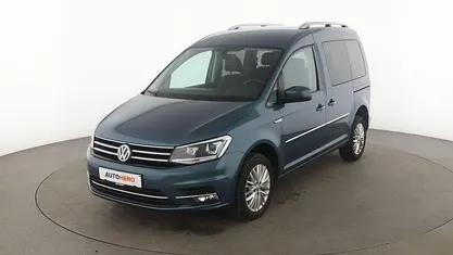 Grün Gebraucht 2016 VW Caddy Highline Van / Kleinbus | 20.670 € (Fairer Preis)