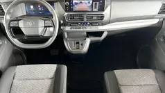 Gebraucht 2024 Toyota Proace Verso Team Kombi | 42.490 € (Fairer Preis)
