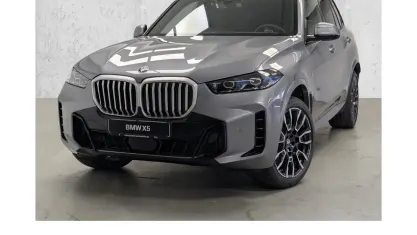 Neu BMW X5 M Sport 298 PS (219 kW) 2026 Silber SUV