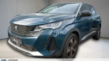 Gebraucht Peugeot 3008 Allure 131 PS (96 kW) 2023 Blau SUV