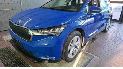 Gebraucht Skoda Enyaq iV Loft 150 kW (204 PS) 2024 Energyblau SUV