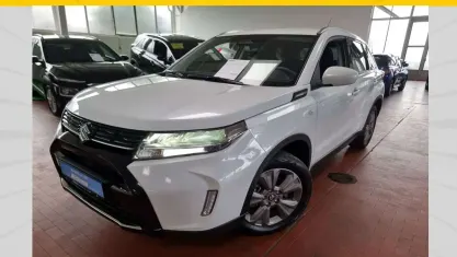 Käytetty Suzuki Vitara Comfort 129 HP (94 kW) 2025 Valkoinen Katumaasturi