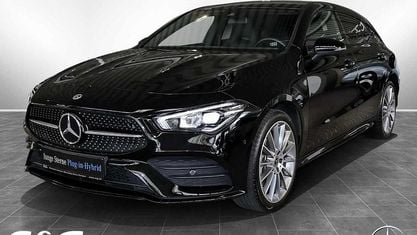 Gebraucht Mercedes CLA250 AMG 160 PS (117 kW) 2022 Unilack nachtschwarz Limousine