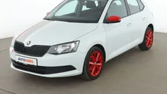 Weiß Gebraucht 2016 Skoda Fabia Limousine | 8.380 € (Fairer Preis)