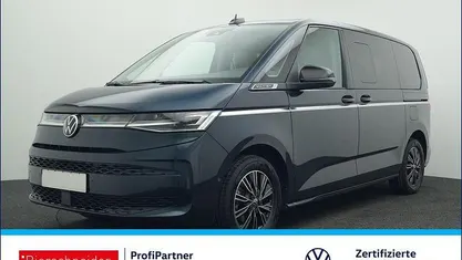 Blau Gebraucht 2025 VW Multivan Style Van | 53.750 € (Fairer Preis)