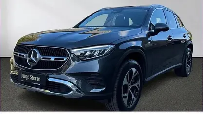 Gebraucht Mercedes GLC300e Avantgarde 204 PS (150 kW) 2025