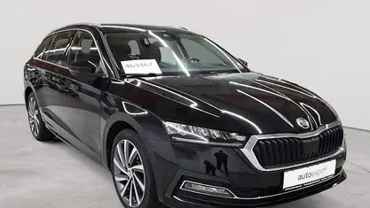 Usata Skoda Octavia Style 150 CV (110 kW) 2022 Nero Station wagon