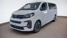 Lackierung weiss icy/typ aussenverkleidung spiegel flach standard Gebraucht 2024 Opel Zafira Life Edition Van | 36.490 € (Superpreis)