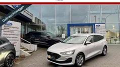 Polarsilber Neu 2024 Ford Focus Titanium Kombi | 27.990 € (Fairer Preis)