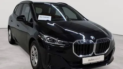 Saphirschwarz metallic Gebraucht 2022 BMW 218 Performance Kombi | 23.990 € (Fairer Preis)