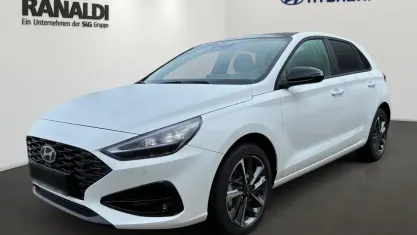 Gebraucht Hyundai i30 Advantage 140 PS (102 kW) 2025 Sol (weiss Limousine