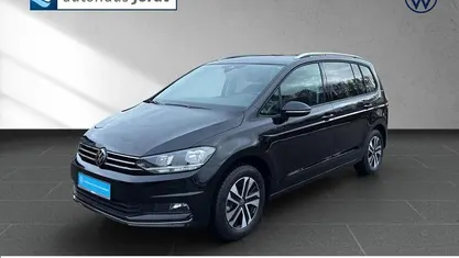 Gebraucht VW Touran 150 PS (110 kW) 2025 Schwarz Van / Kleinbus